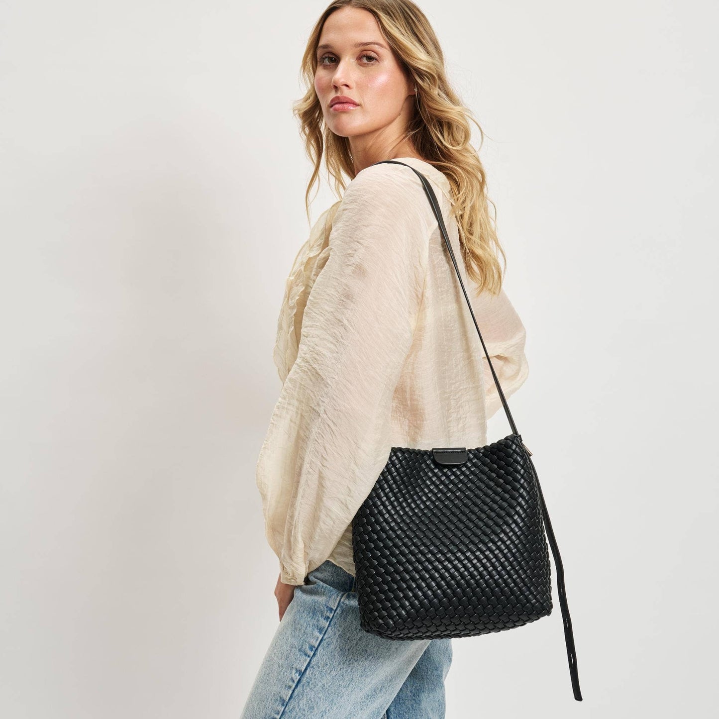 Moda Luxe - Isadora Bucket