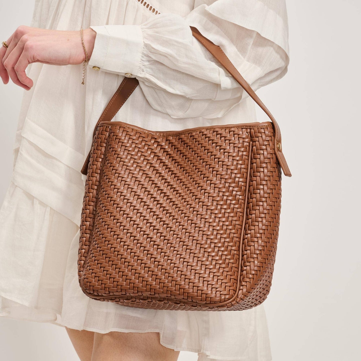 Moda Luxe - Georgena Shoulder Bag