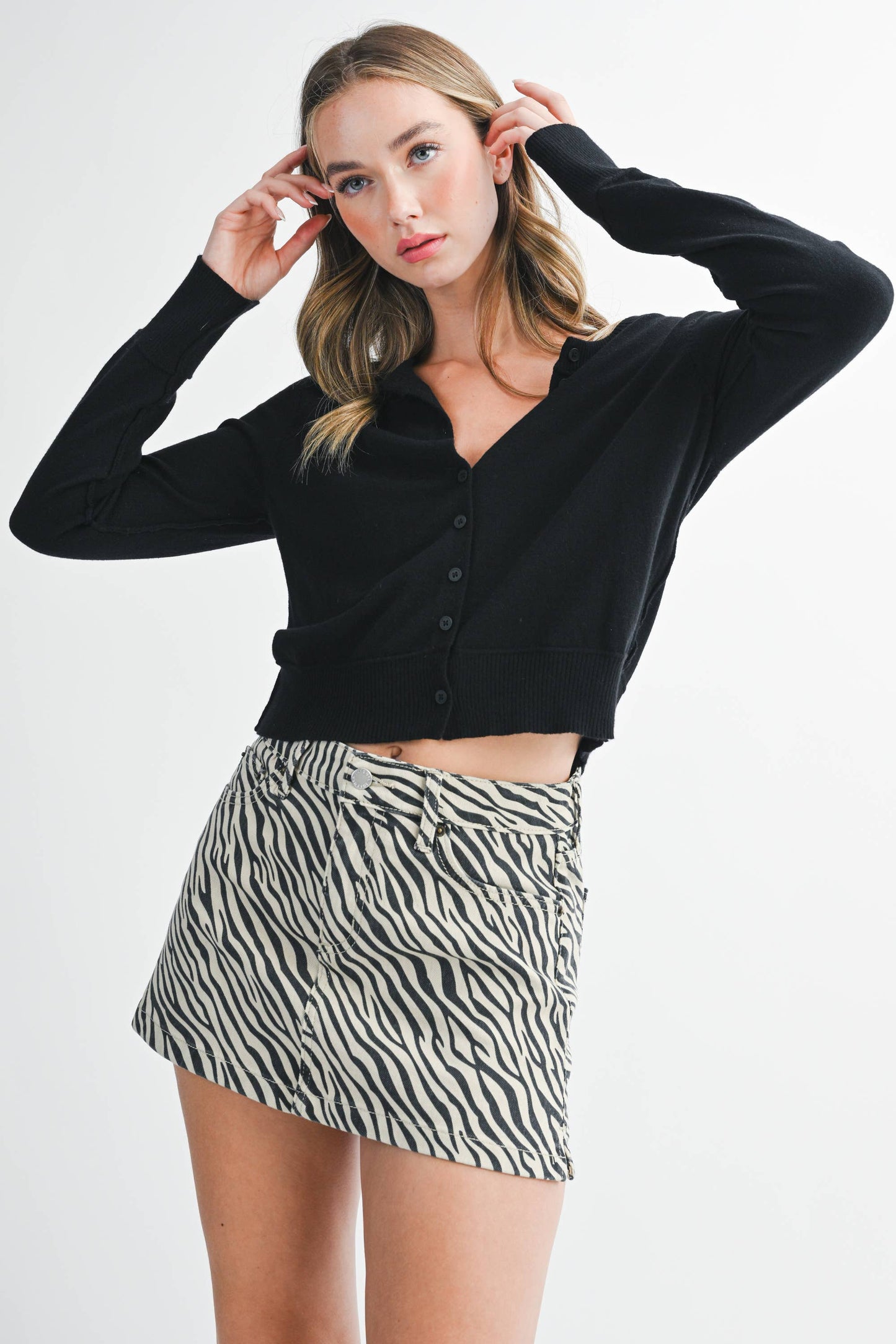 AEMI + CO - 5176GN Ribbed Button-Up Knit Cardigan