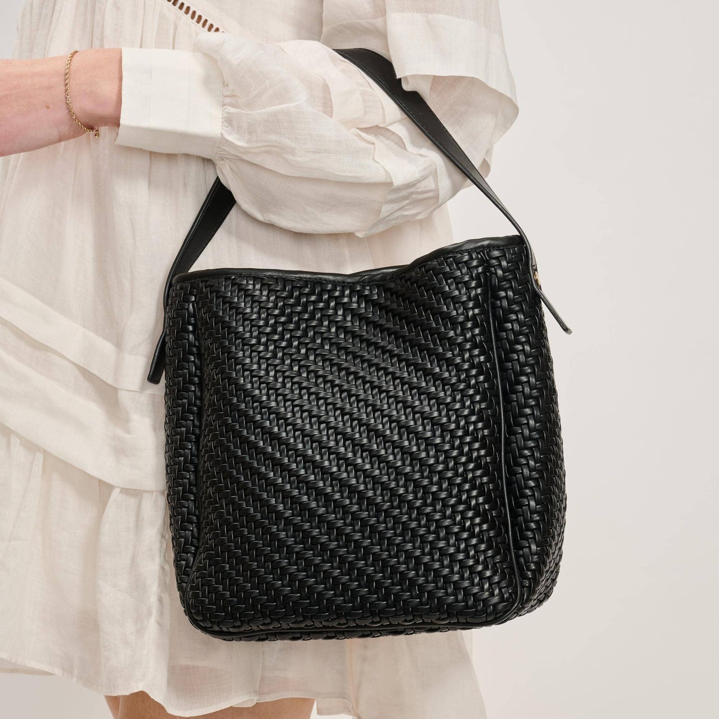 Moda Luxe - Georgena Shoulder Bag