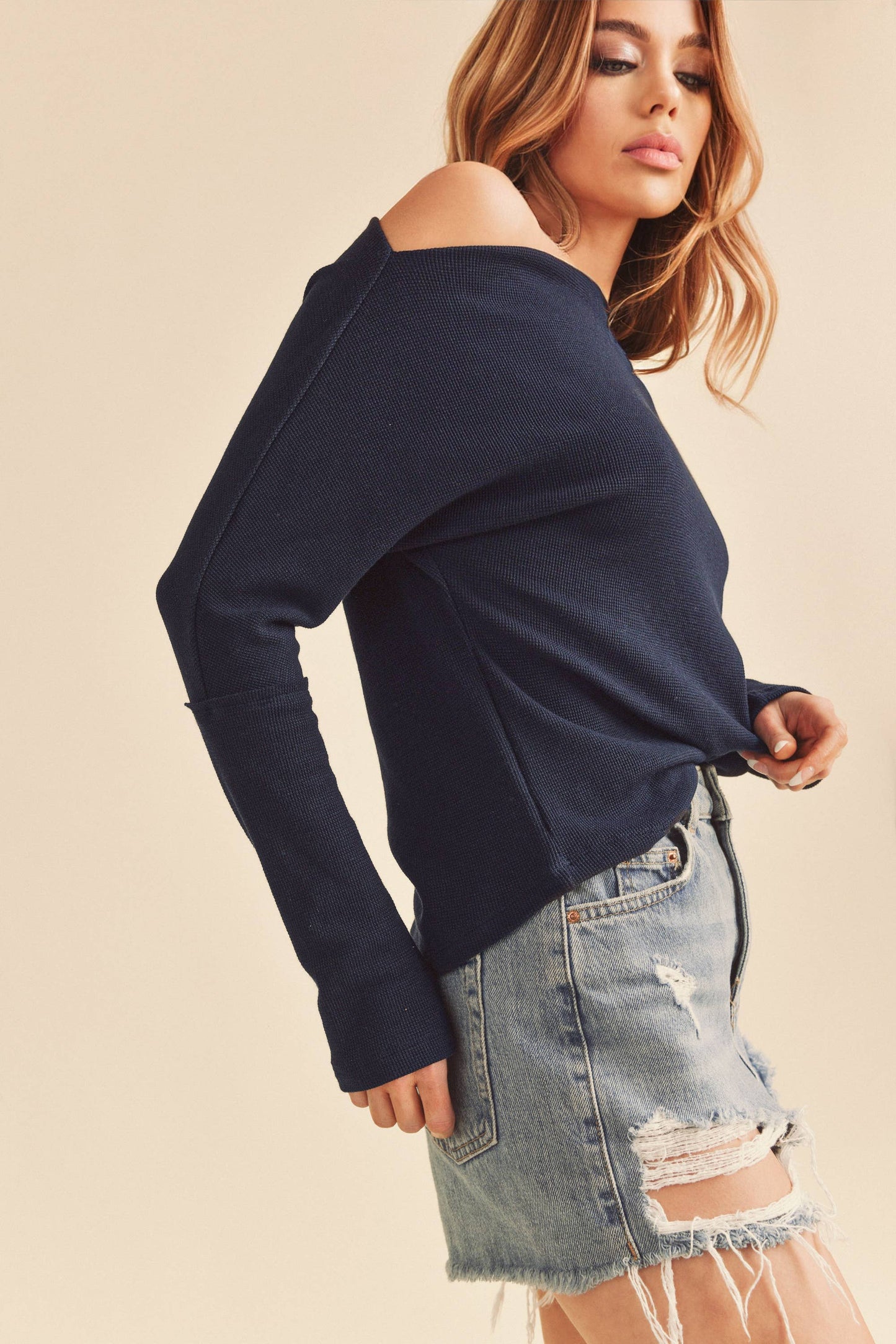 AEMI + CO - 8114BN Lula Thermal Top 5