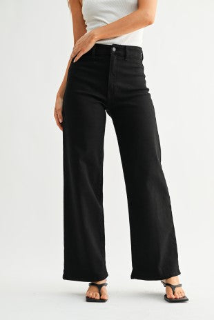 Hidden pocket black jeans