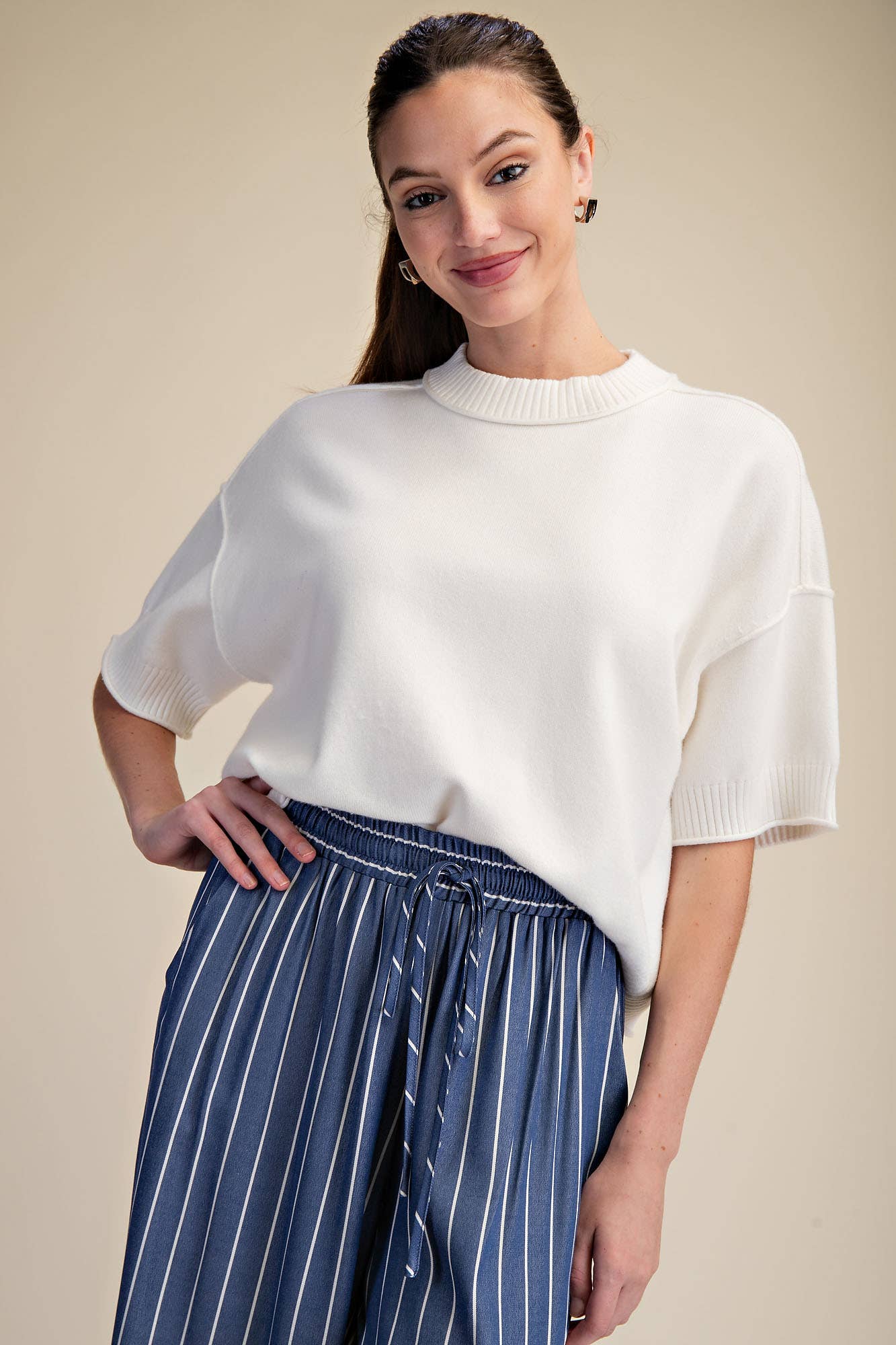 Glam - Crew-Neck Elbow-Length Sleeves Sweater