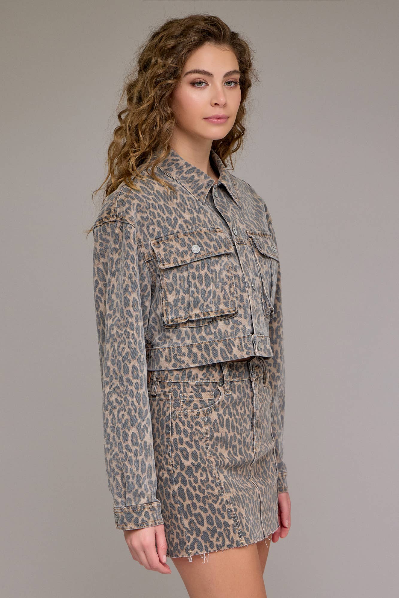 Hidden Jeans - Cheetah Cropped Cargo Jacket