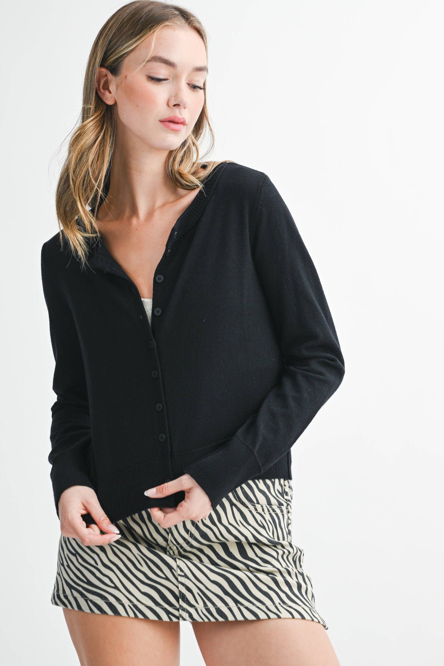 AEMI + CO - 5176GN Ribbed Button-Up Knit Cardigan