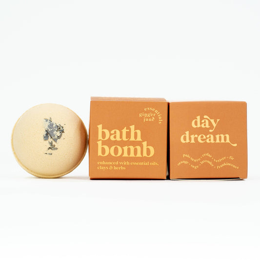 Ginger June Candle Co. - DAYDREAM • 100% BOTANICAL BATH BOMB •