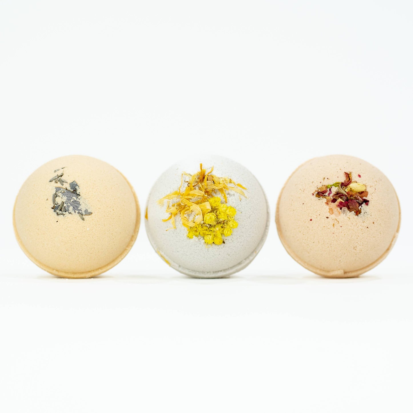 Ginger June Candle Co. - PILLOW TALK • 100% BOTANICAL BATH BOMB •