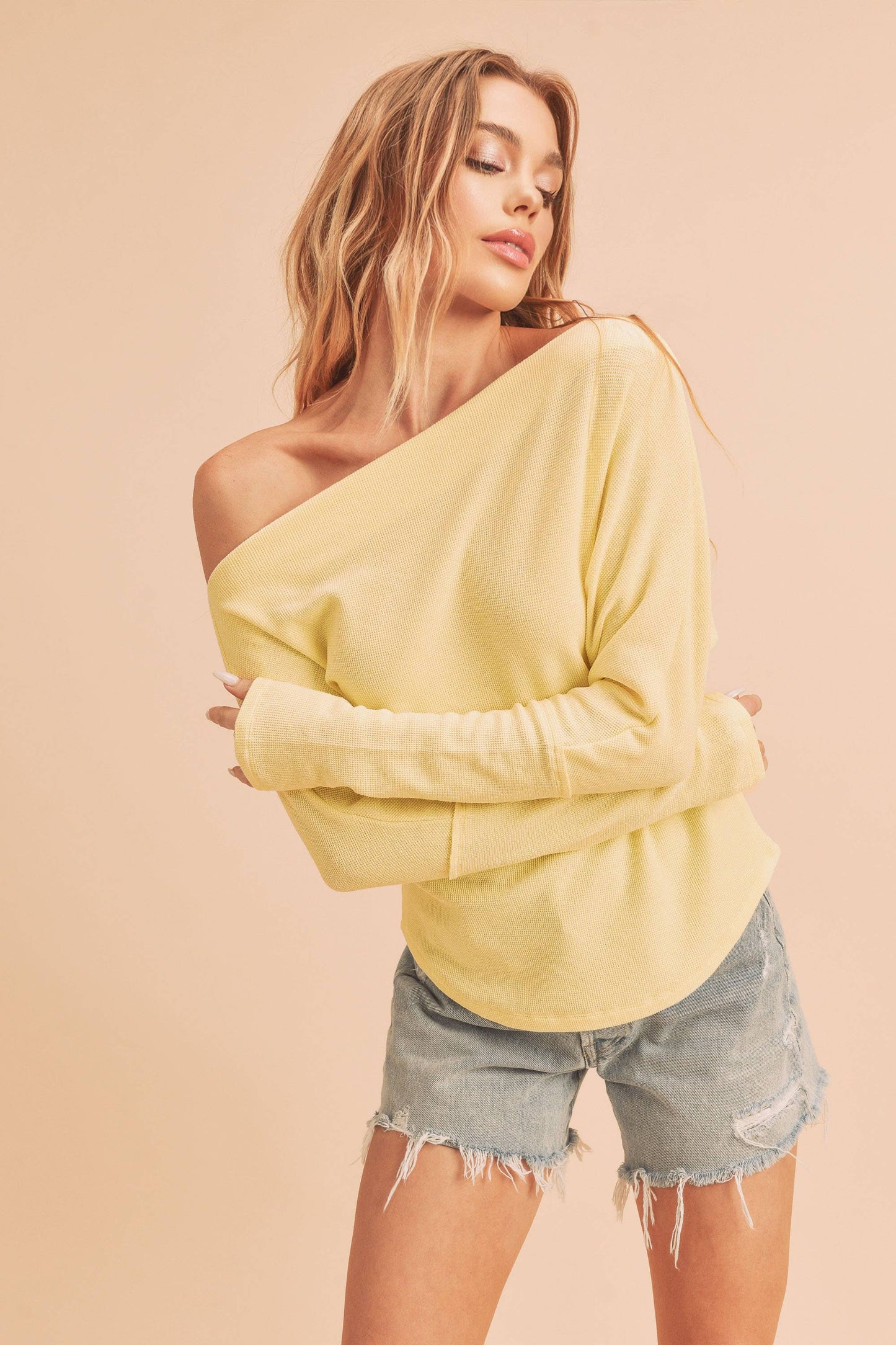 AEMI + CO - 8114BN Lula Thermal Top 5