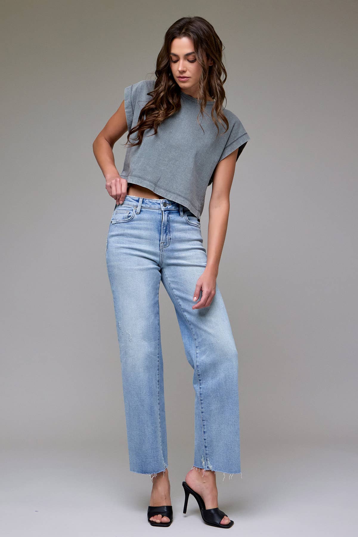 Hidden Jeans - Light Wash Stretch Raw Hem Classic Straight